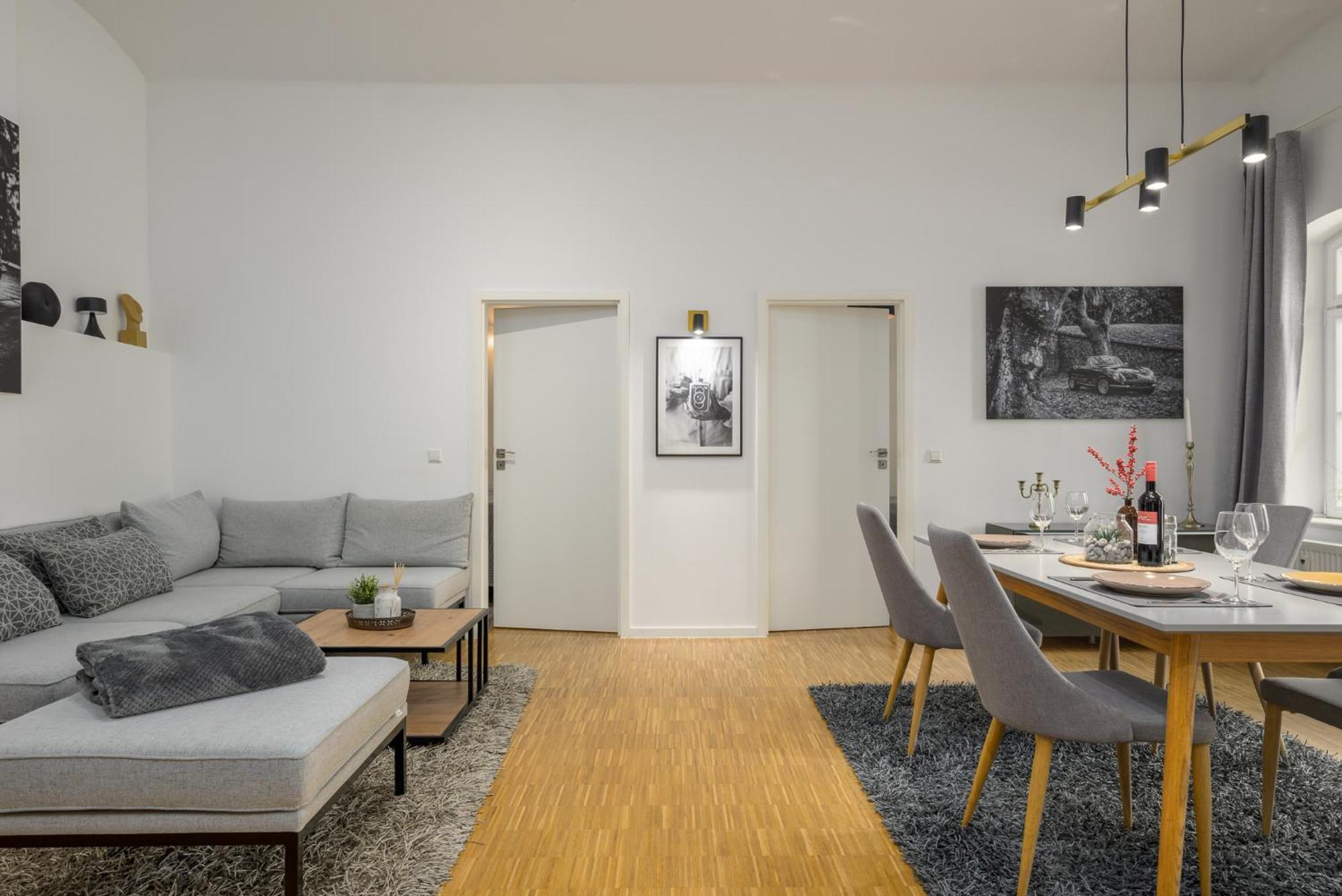 Sweethome - Luxus Pur - Grosse Kueche, Terrasse, Stellplatz, Wifi Halle (Saale)